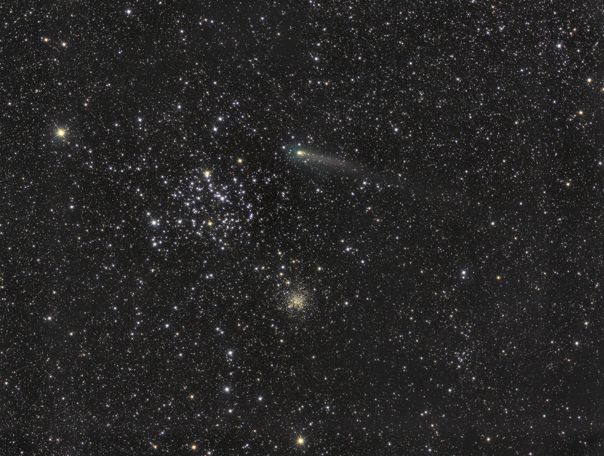 Komet 67P-Churyumov-Gerasimenko-16102021